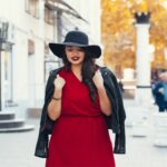 How To Dress — And Play — The Leading Lady How To Dress — And Play — The Leading Lady